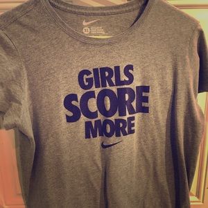 Nike t-shirt